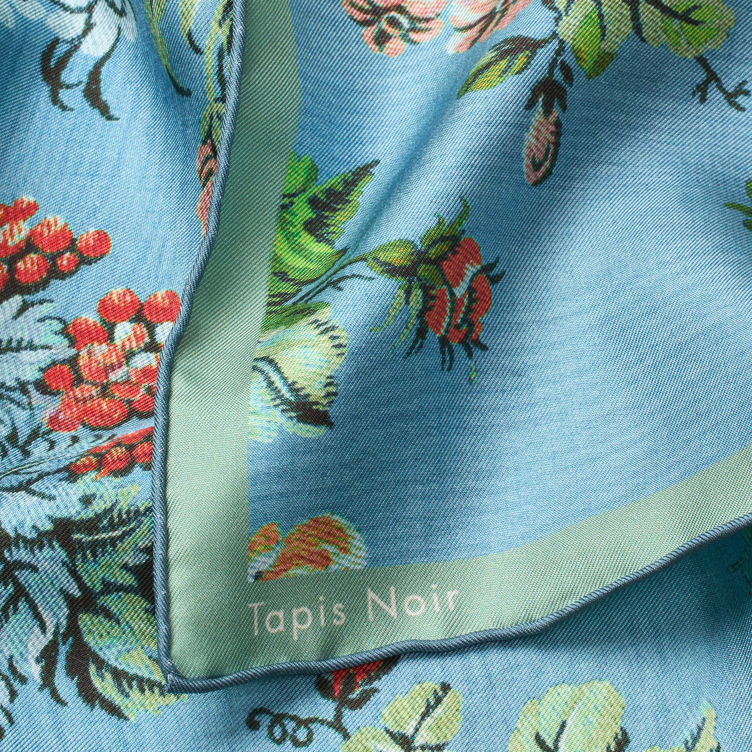 Tapis Noir Classical Small Elisabeth Scarf Classical Small Mørkeblå