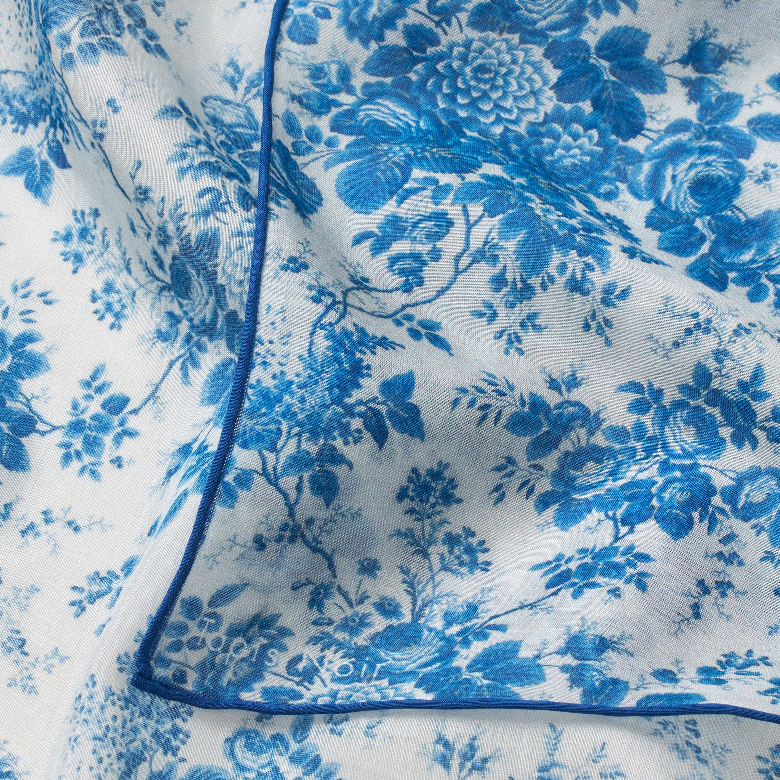 Tapis Noir Let Blomstret Patchwork Tørklæde Light Small (67x67cm) Mørkeblå