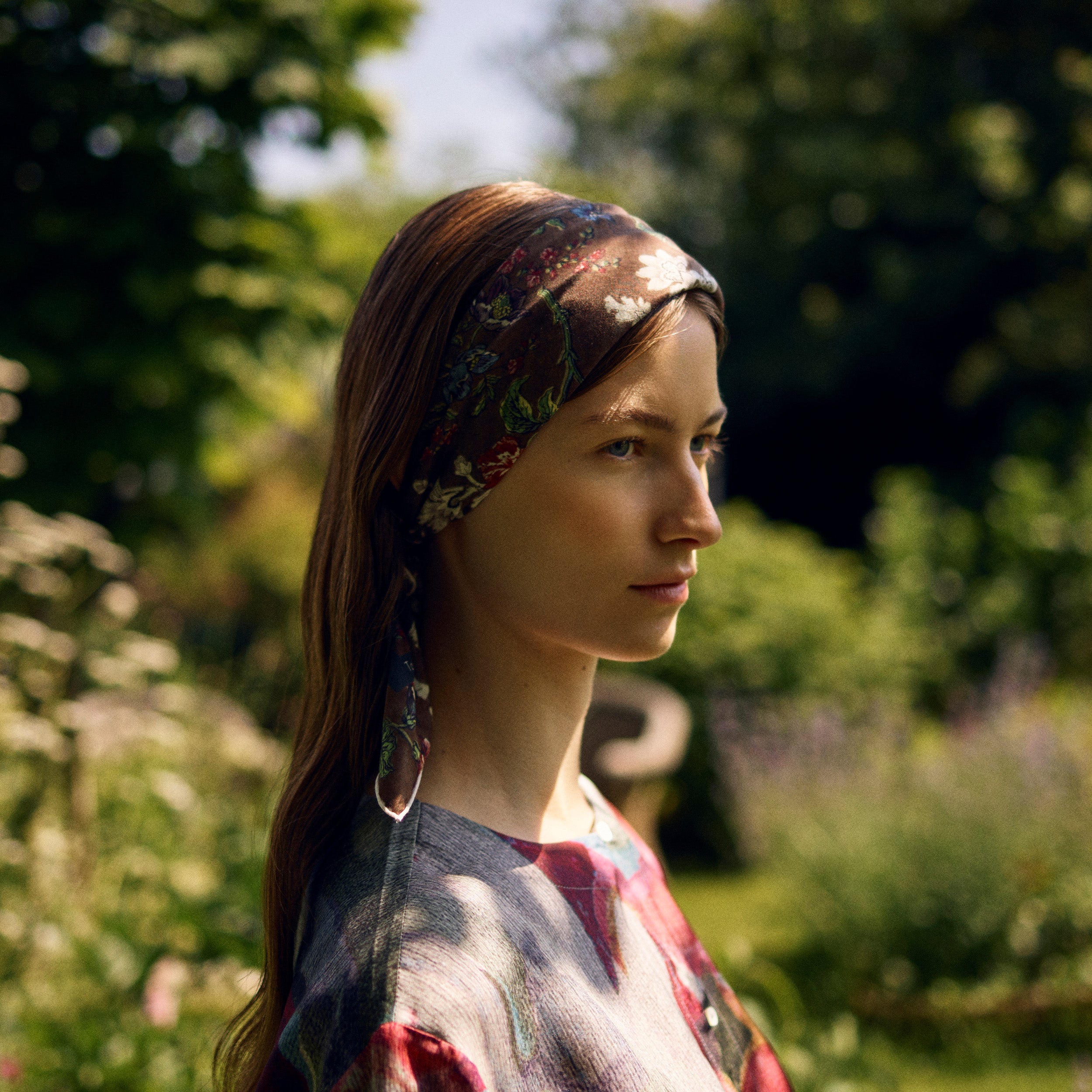 Tapis Noir Let Blomstret Patchwork Tørklæde Light Small (67x67cm) Brun