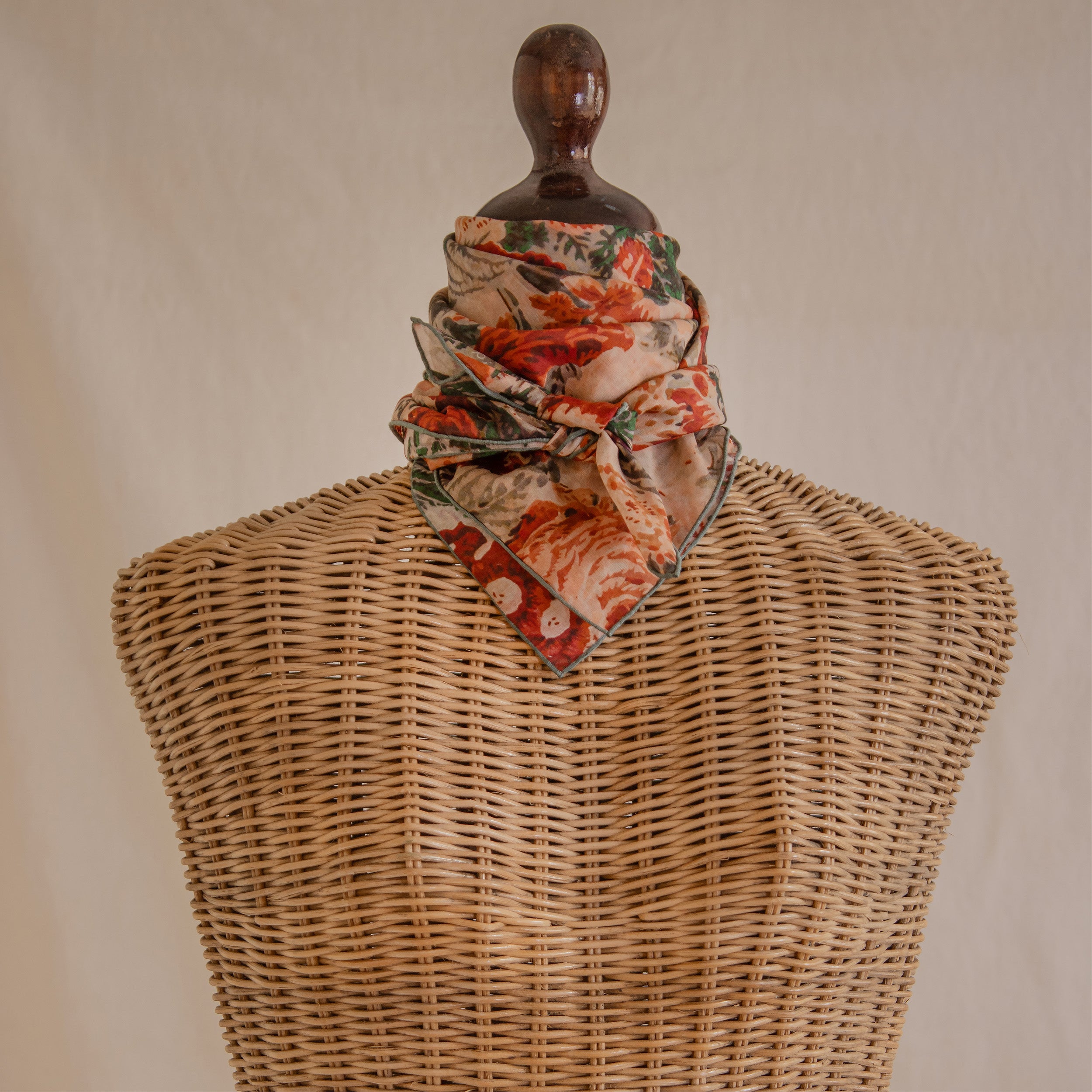 Tapis Noir Let Fersken Blomstret Tørklæde Light Fersken