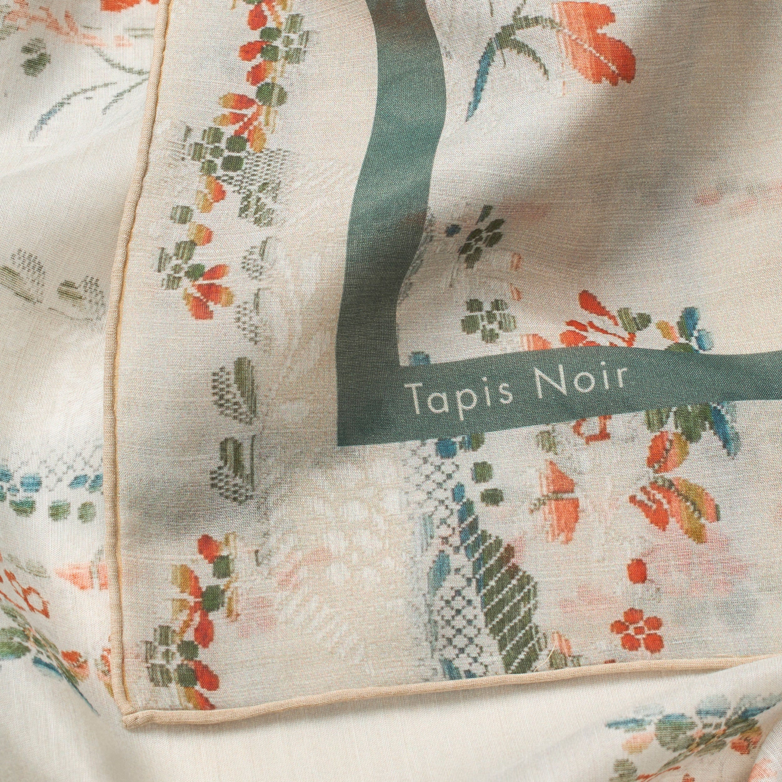 Tapis Noir Let Lille Evie Tørklæde Light Small (67x67cm) Hvid