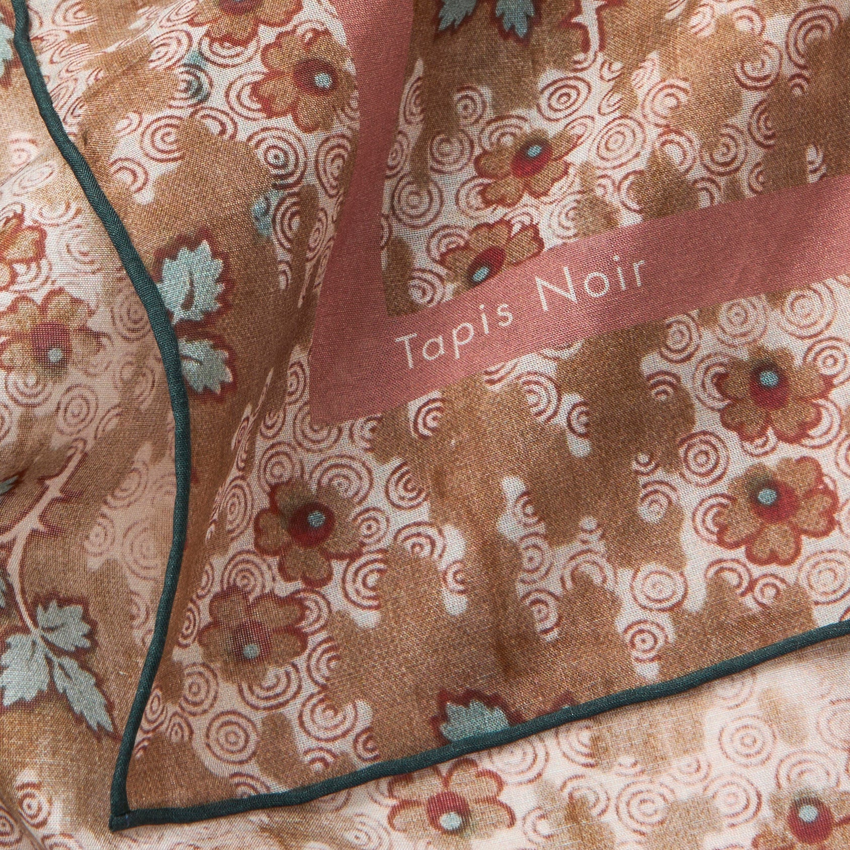 Tapis Noir Let Dakota Tørklæde Light Small (67x67cm) Beige