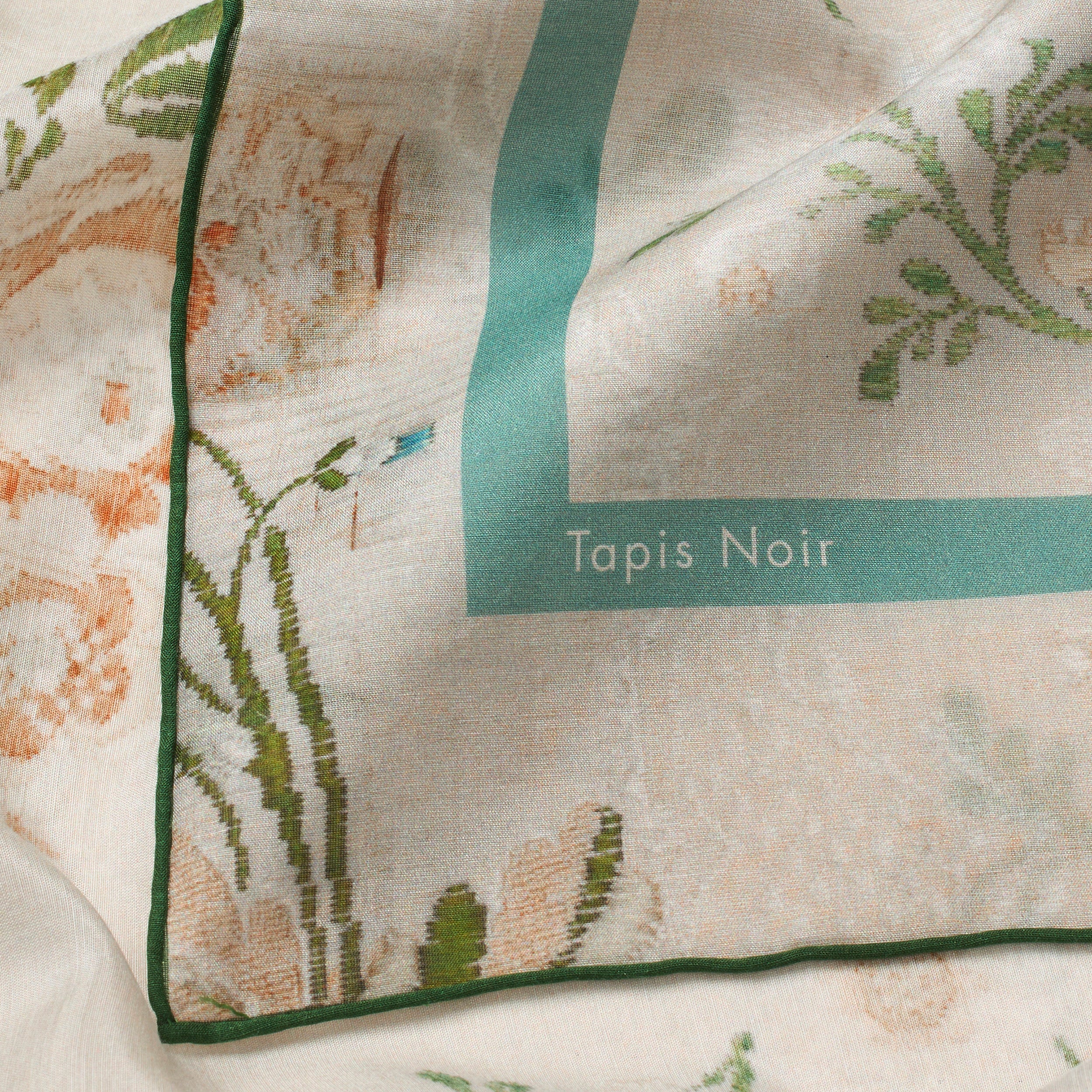 Tapis Noir Let Lille Emmi Tørklæde Light Small (67x67cm) Hvid
