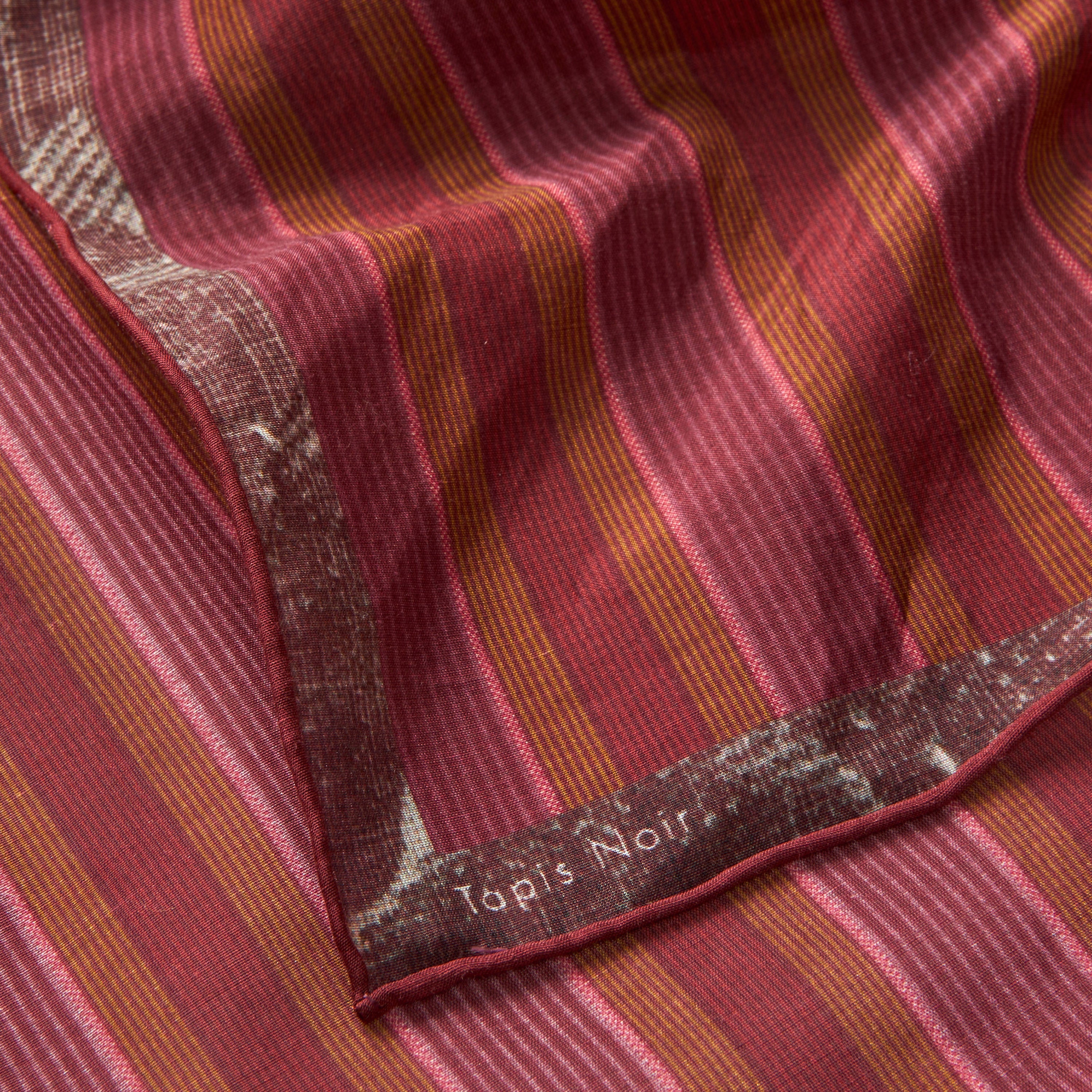 Tapis Noir Lommetørklæde Gabrielle Handkerchief Purple