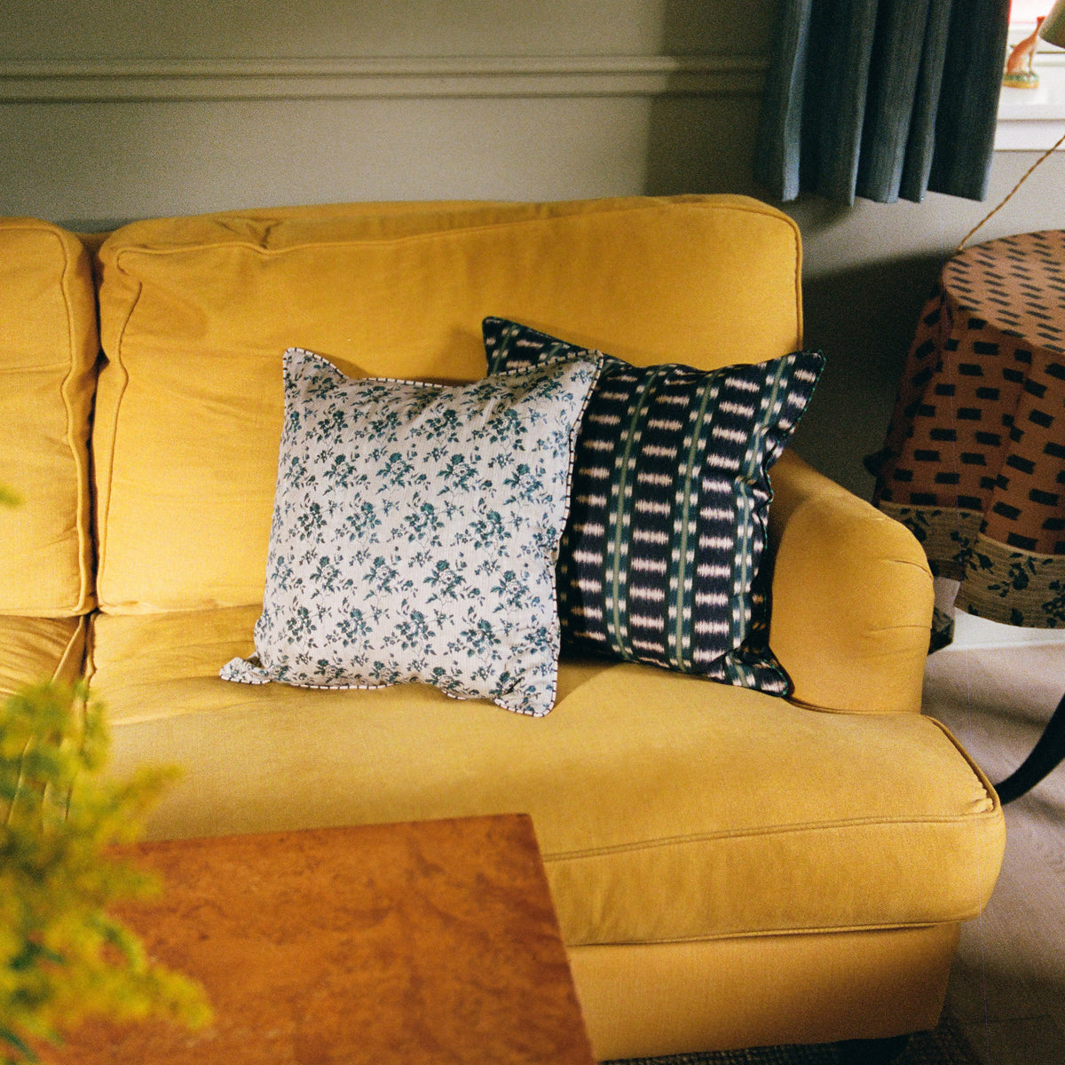 Tapis Noir Pude Giselle - Blå Cushion Mørkeblå